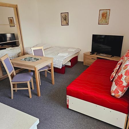 Apartmany Summit Bešeňová Exteriör bild