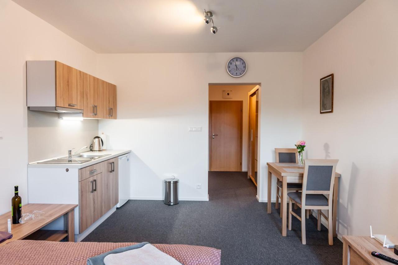 Apartmany Summit Bešeňová Exteriör bild