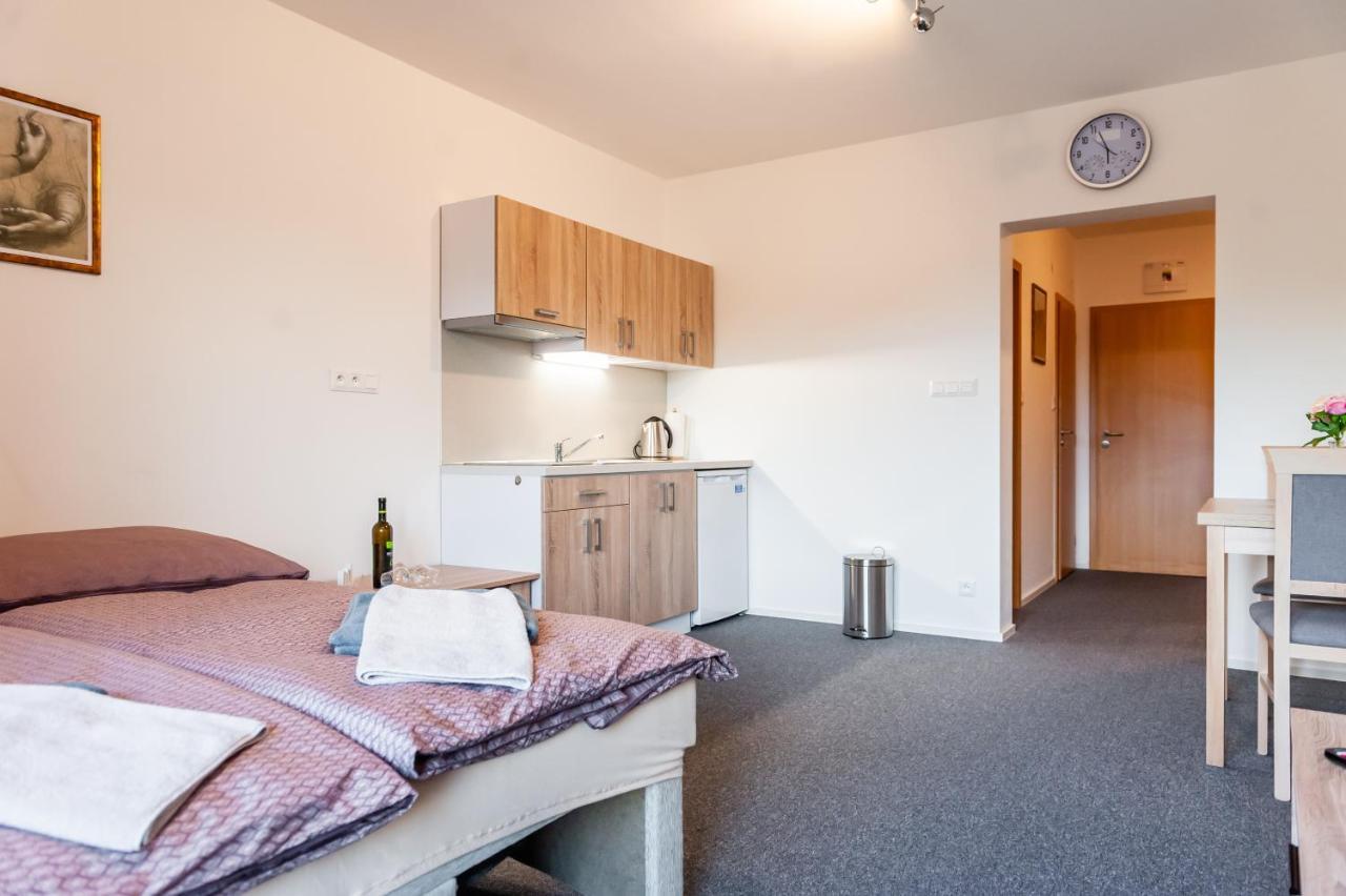 Apartmany Summit Bešeňová Exteriör bild