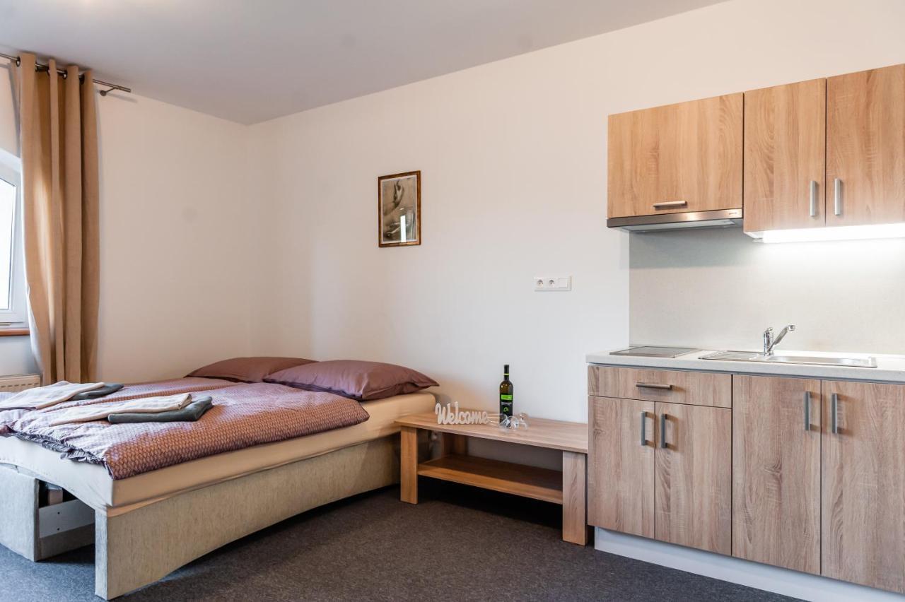 Apartmany Summit Bešeňová Exteriör bild