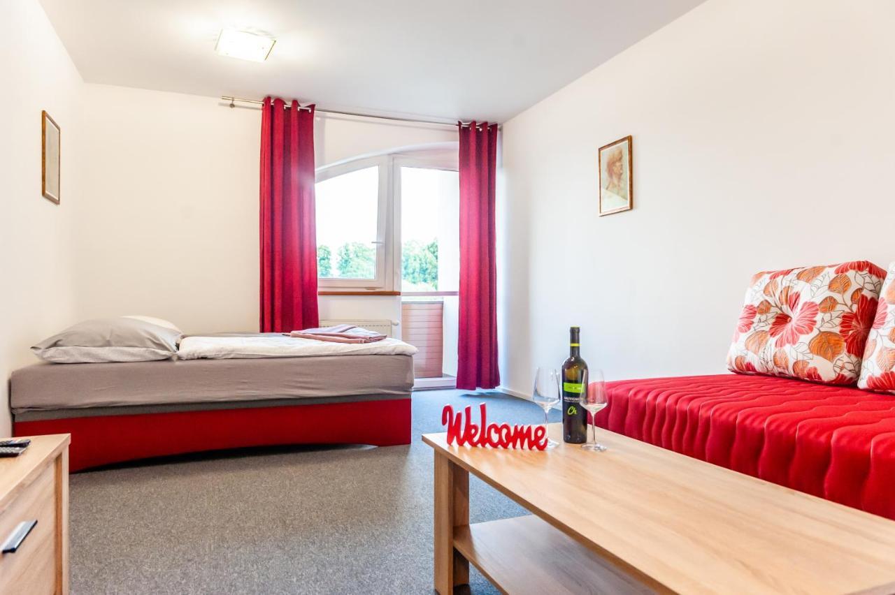 Apartmany Summit Bešeňová Exteriör bild