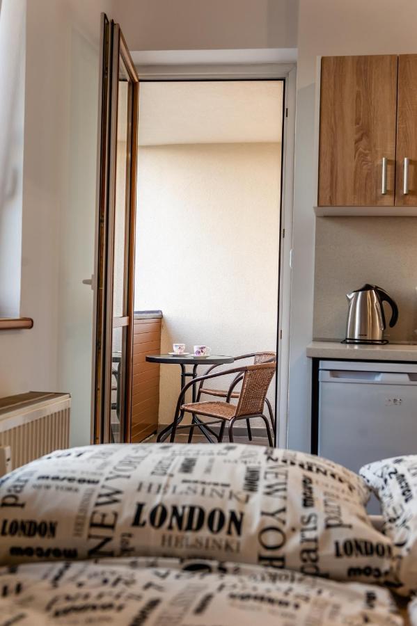 Apartmany Summit Bešeňová Exteriör bild