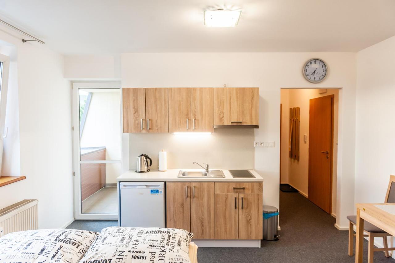 Apartmany Summit Bešeňová Exteriör bild