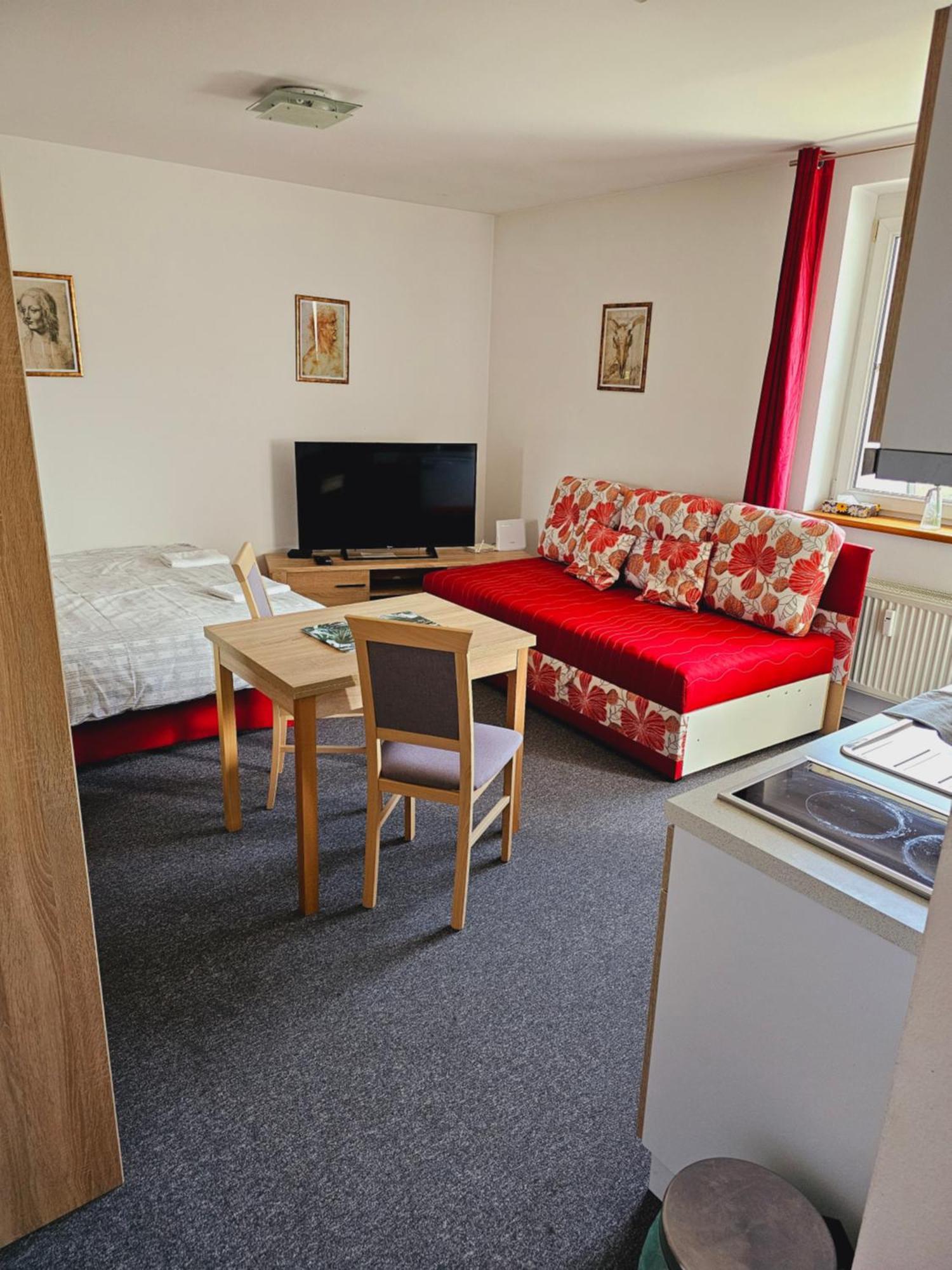 Apartmany Summit Bešeňová Exteriör bild
