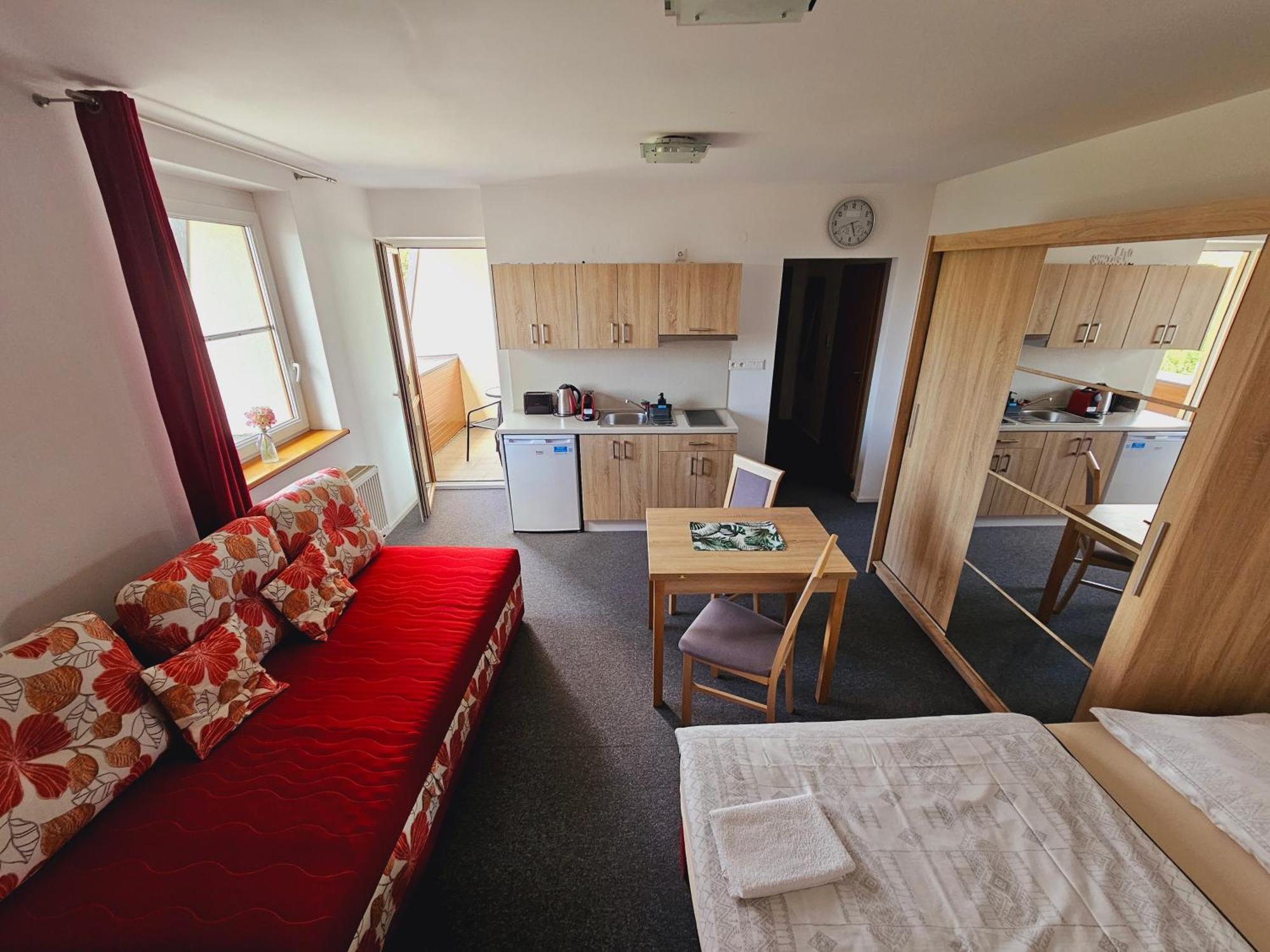 Apartmany Summit Bešeňová Exteriör bild